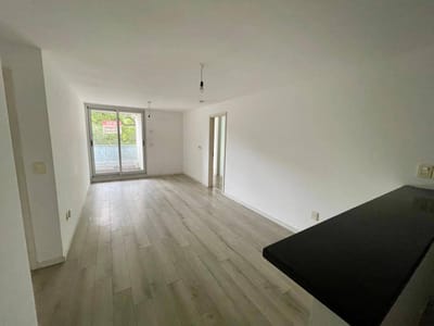 Venta Apartamento Dos Dormitorios en el Golf con Garaje