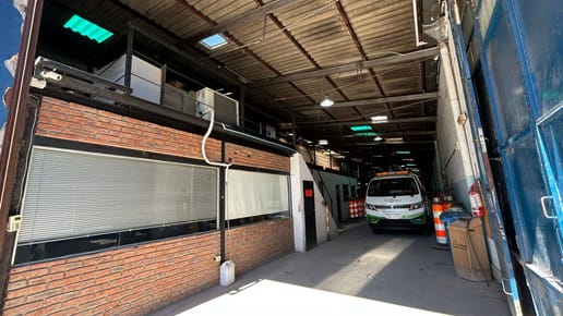 Venta de Deposito con 534 Mts2 en La blanqueada