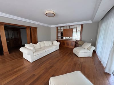 Venta de Apartamento con Tres Dormitorios Edificio Green Field en Punta carretas