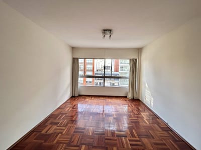 Alquiler Apartamento Dos Dormitorios en Pocitos