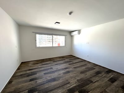 Alquiler de Apartamento Monoambiente en Edil Hugo Prato, Parque Rodo