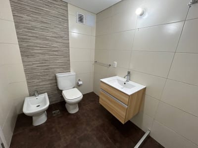 Alquiler de Apartamento de 2 dormitorios y balcon en Cordon