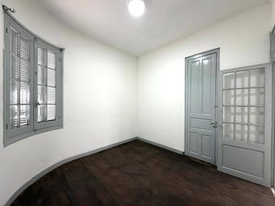 Alquiler de Casa en Avenida Uruguay con 4 dormitorios en Cordon