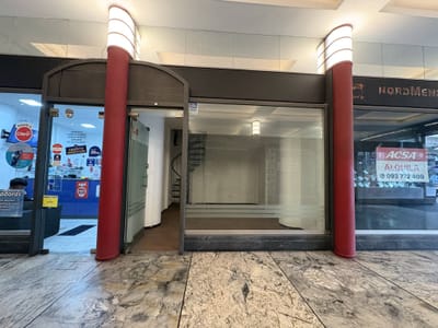 Alquiler de Local comercial en Av. 18 de Julio con 20 Mts2 en Centro