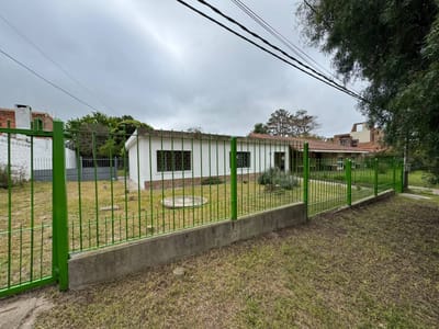 Alquiler de Casa en De los Gorriones con 2 dormitorios en Parque de Solymar