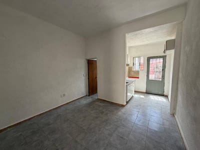 Alquiler de Apartamento en Martin C. Martinez con 2 dormitorios en La comercial