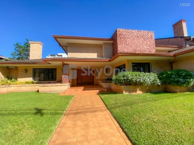 EN VENTA – RESIDENCIA DE LUJO EN LAS LOMAS, ASUNCIÓN