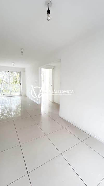 Apartamento Venta 2 Dormitorios Garaje Tres Cruces Cordon Moderno