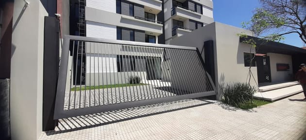 Vendo o alquilo departamento en Planta Baja- Insignia 5- Luque 
