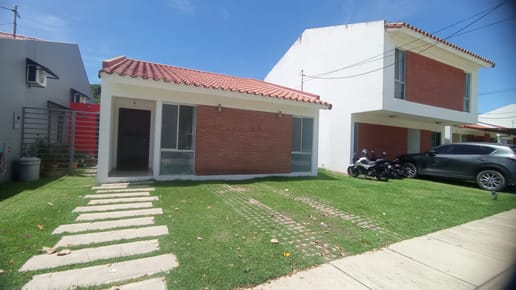 CASA EN ANTICRETICO EN CONDOMINIO