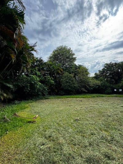 VENDO PROPIEDAD EN B° YCUA SATI