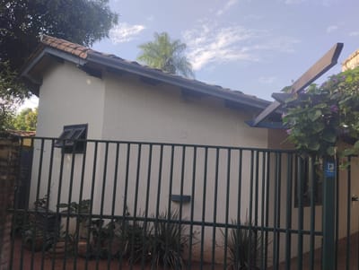 CASA EN MBURUCUYA
