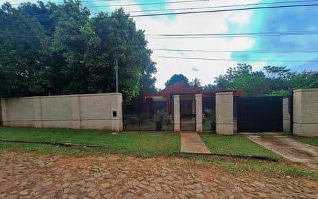 Vendo hermosa casa en la ciudad de Luque.