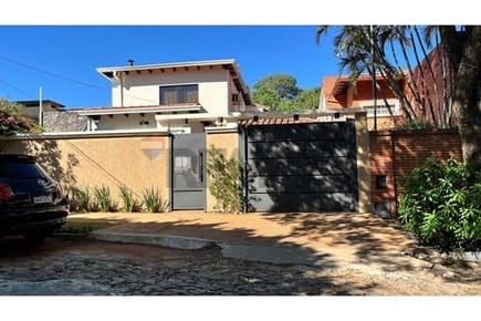 Vendo en Lambare Hermosa Residencia