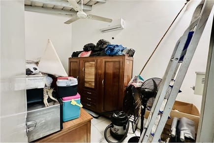 Casa-Venta-Tte 1ro Meryrian Peréz Ramírez 889, San Pablo, Asunción