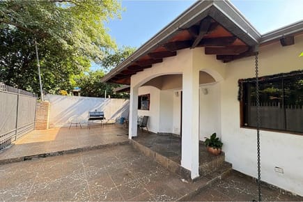 Casa-Venta-Ñemby B° Centro, Centro, Ñemby, Central