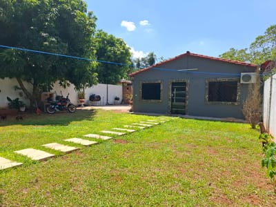 En Venta Hermosa Propiedad En Luque- Costa Sosa