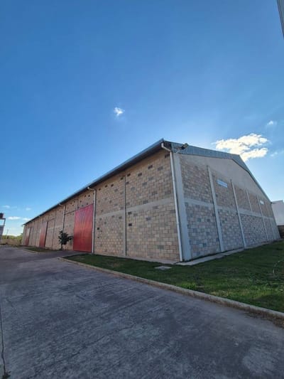 GALPÓN EN ALQUILER, PARQUE INDUSTRIAL ZONA NORTE, CASI WARNES