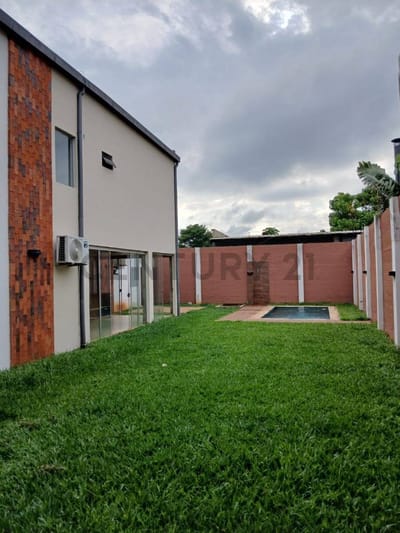 Casa de 3 dormitorios Barrio Loma Merlo