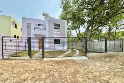 VENDO CASA DE 3DORM A ESTRENAR EN BARRIO PARAISO