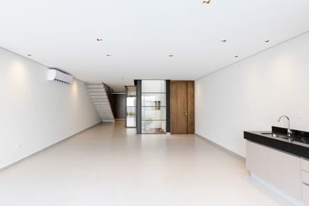 Vendo Duplex de 3 habitaciones en suite a estrenar. Mburucuya. COD 037
