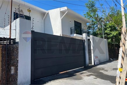 Alquilo casa a estrenar