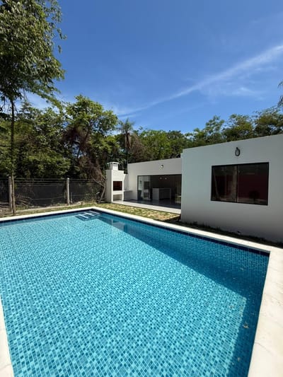 EN VENTA CASA DE 3 DORMITORIOS EN SAN BERNARDINO