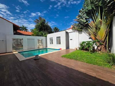 Casa A La Venta En Condominio Cerrado, Zona Aeropuerto Silvio Pettirossi.