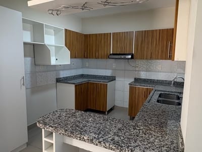 ALQUILO DUPLEX EN FERNANDO DE LA MORA - ZONA NORTE