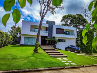 Casa En Alquiler - Urubo Golf