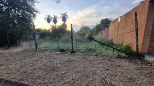Vendo amplio terreno en Luque Barrio Molino