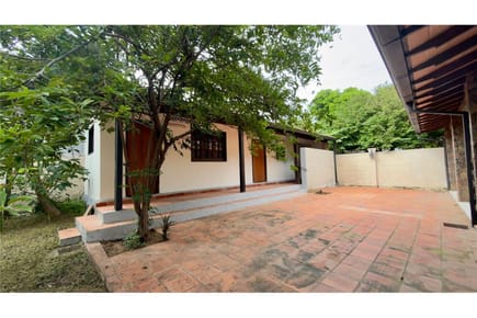 VENDO HERMOSA CASA EN LAMBARE 
