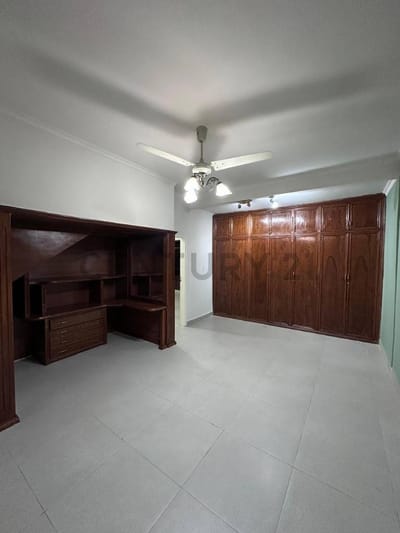 Alquiler de Casa en Los Laureles, Asunción