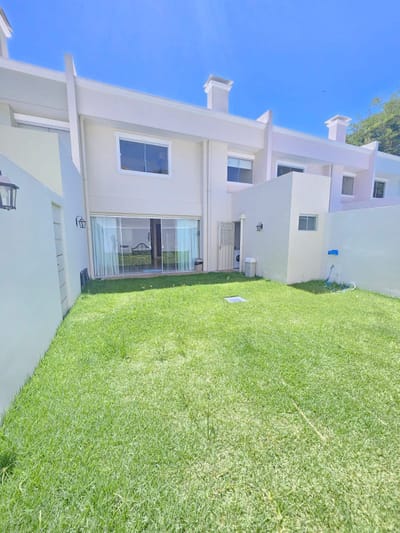 HERMOSO DÚPLEX A ESTRENAR EN ALQUILER – ZONA YACHT LAMBARÉ