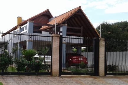  VENDO HERMOSA CASA ESTILO EUROPEO EN KM 6,5!!