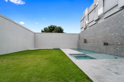 VENDO IMPORTANTE PROPIEDAD EN BARRIO HERRERA - ASUNCION 