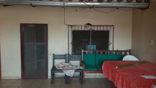 CASA EN VENTA ENTRE 3ro., 4to. anillo y Radial 19
