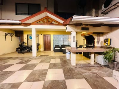 CASA CENTRICA 