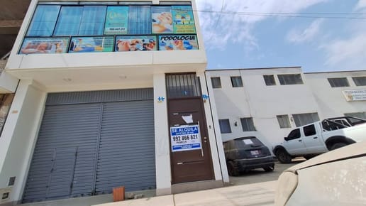 TV/ Oficina en ESTRENO, en 2do Piso, de 2 ambientes, al lado de la DEPINCRI
