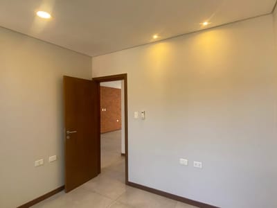 ALQUILO CASA EN BARRIO SAN JORGE-A MEDRIA CUADRA DEL COLEGIO GOETHE