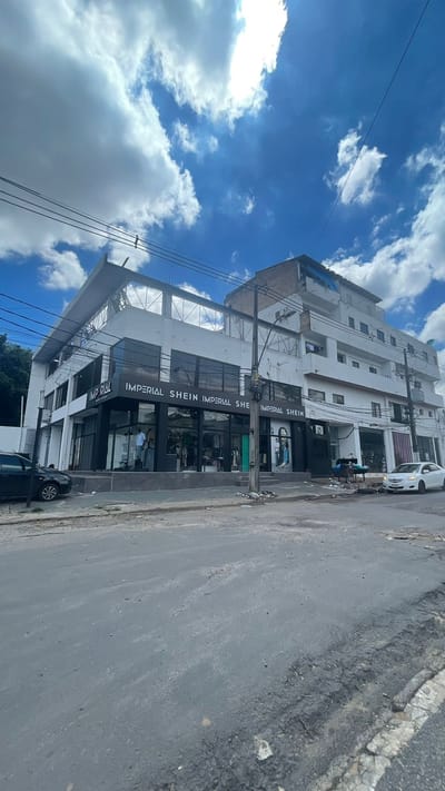 EDIFICIO EN VENTA CON RENTA ACTIVA  S/ AVDA. RCA ARG ZONA TERMINAL – 10,5 % ROI