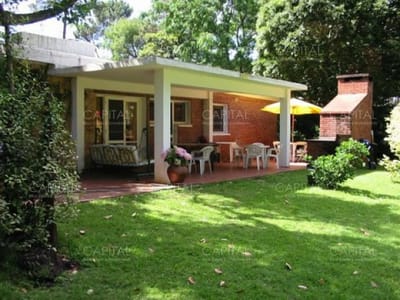Casa en Lugano, 4 dormitorios en