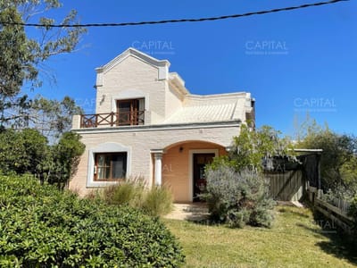Casa en alquiler en La Barra a pocos metros del mar