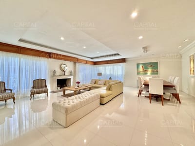 Casa en Alquiler Anual en Playa Mansa de Punta del Este