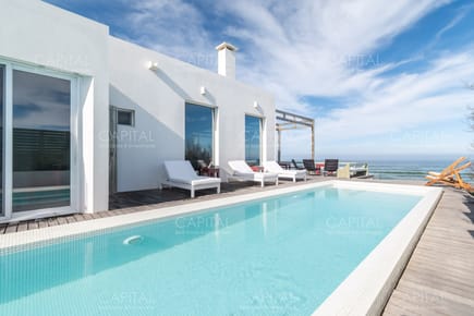 Excelente casa frente al mar en alquiler La Barra