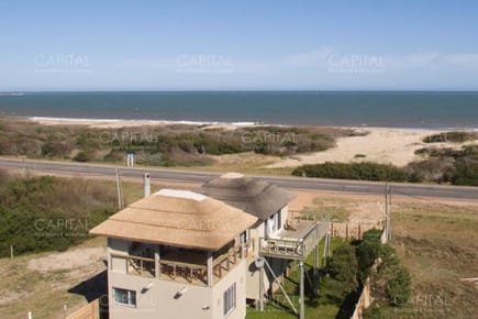 Alquiler de casa frente al mar en La Juanita, José Ignacio