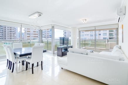 Apartamento en Alquiler, Punta del Este Dos Dormitorios en Suite, Imperiale