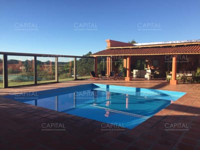 Chacra Marítima de Seis suites en Alquiler en la Barra, Punta del Este
