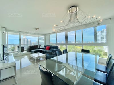 Torre One Apartamento en Venta de Dos Dormitorios