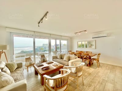 Palcos De La Posta venta de apartamento frente al mar, La Barra